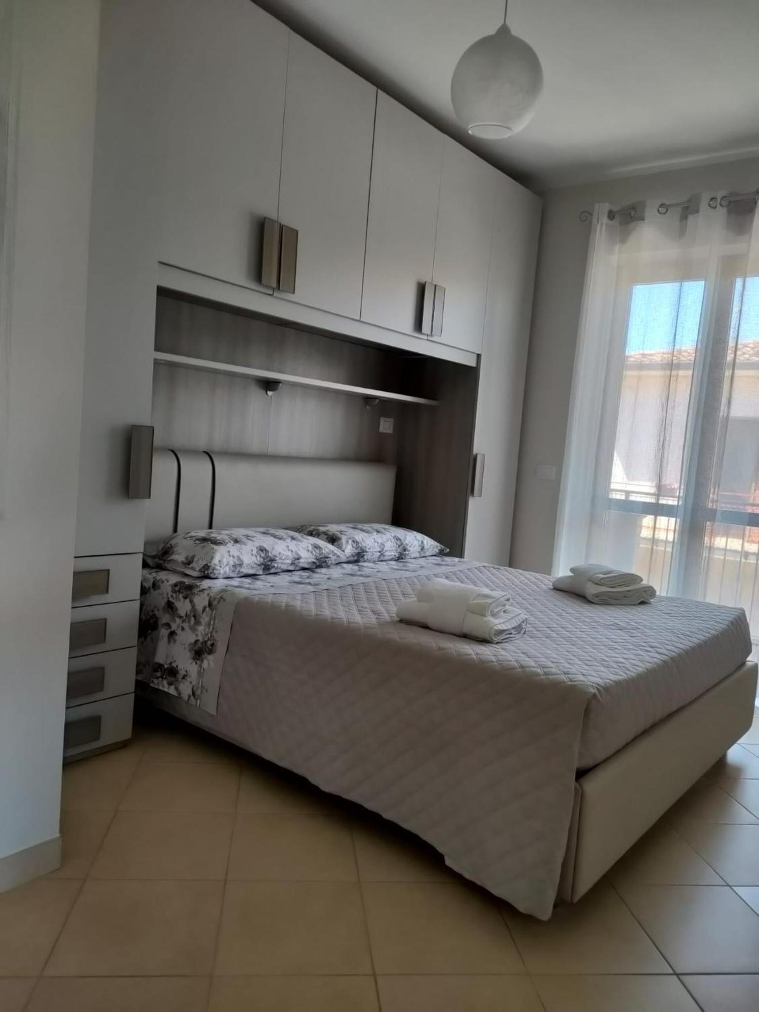 Denia'S Home Santa Eufemia Lamezia Bagian luar foto